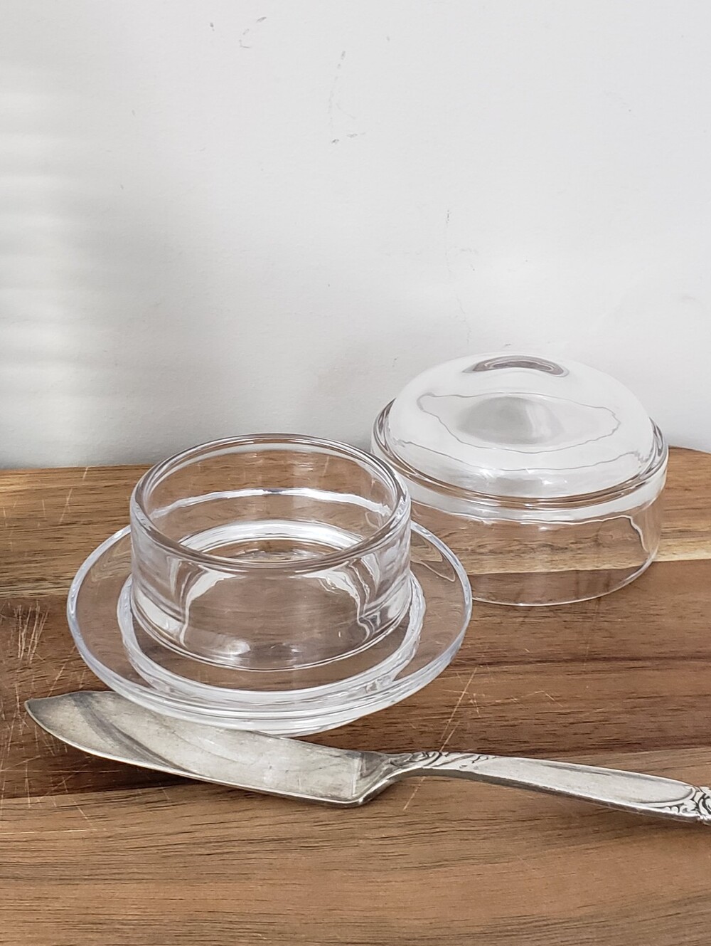 Clear Glass Mini Butter Dish & Silver Plated Butter Knife - Picture 5 of 7